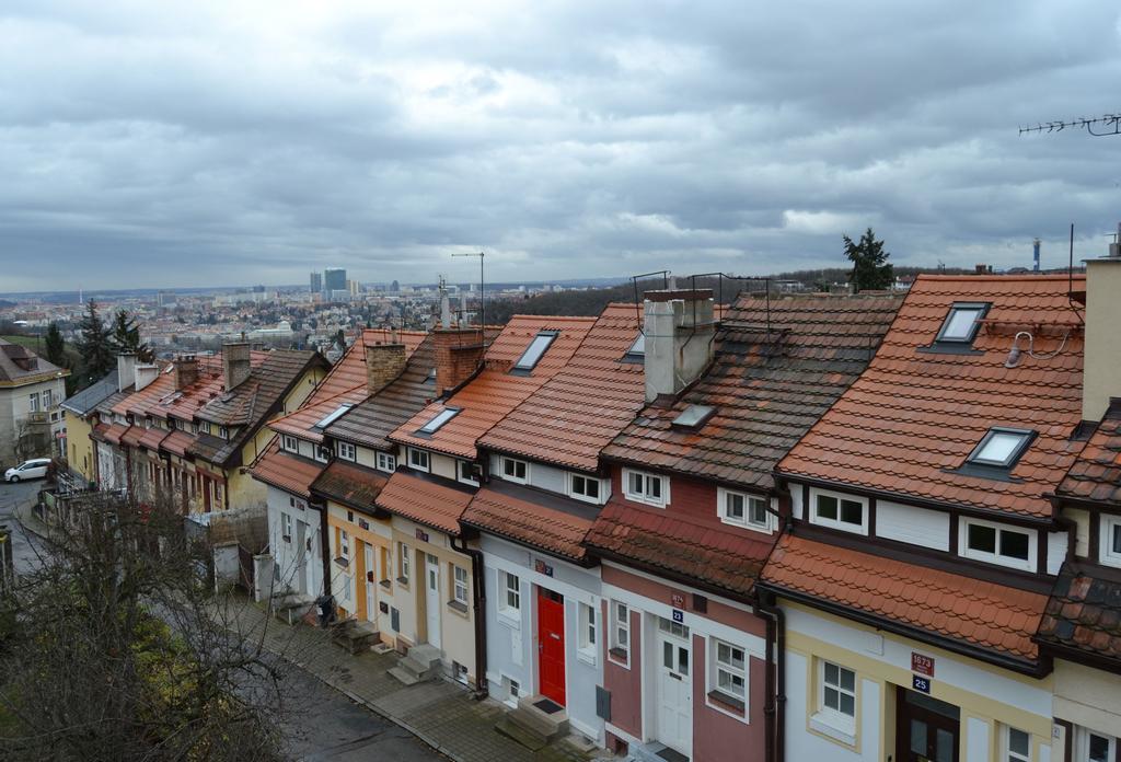 Pravouhla Lägenhet Prag Exteriör bild